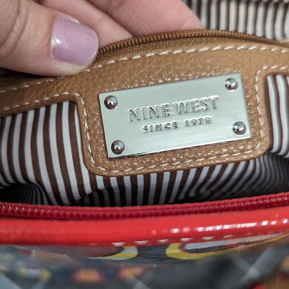 Nine West Tote bag with matching smaller bag - Picture 4 of 4